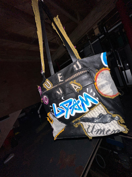 Break Free “FLWRS” Bag